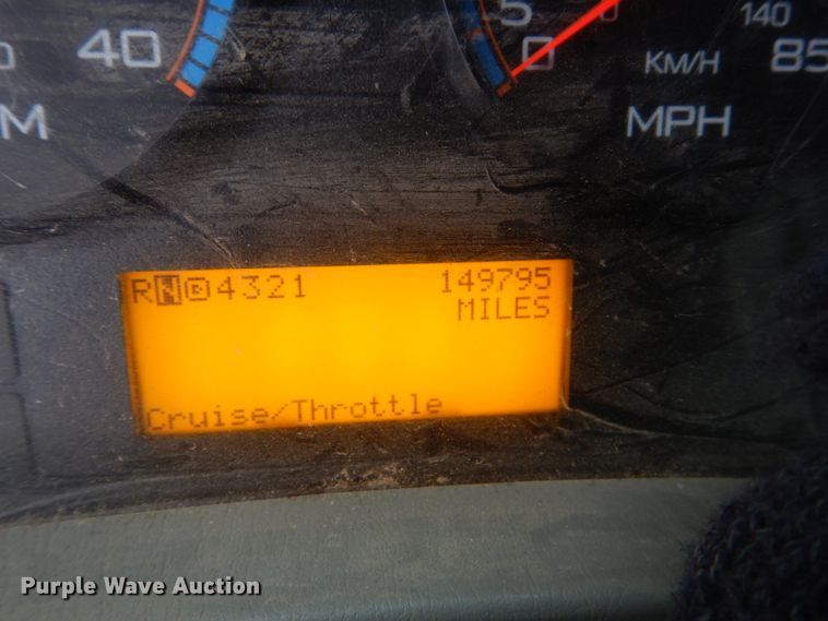 image for item HU9993 2011 International 7400  dump truck