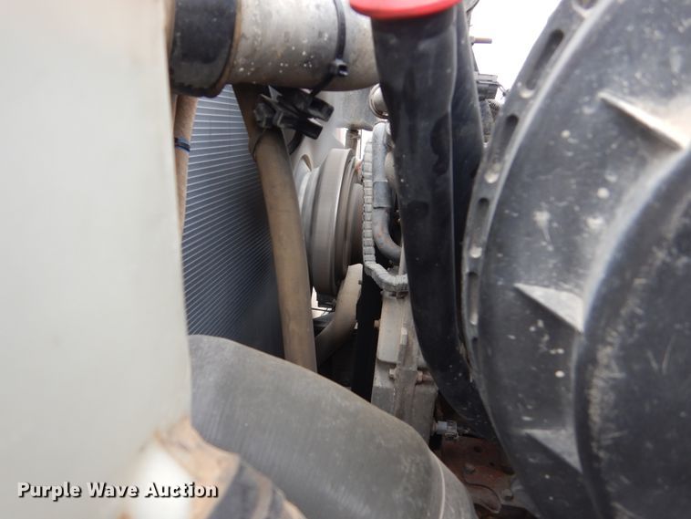 image for item HU9993 2011 International 7400  dump truck