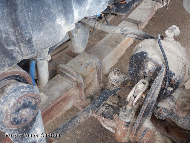 image for item HU9993 2011 International 7400  dump truck