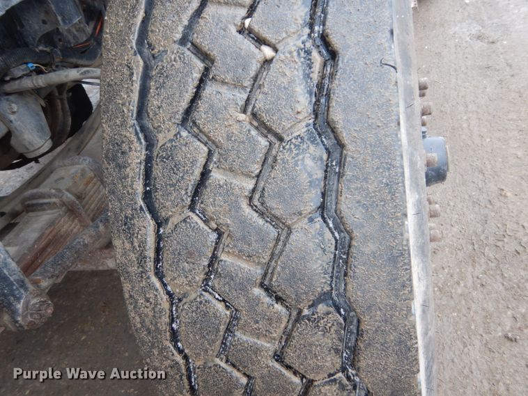 image for item HU9993 2011 International 7400  dump truck