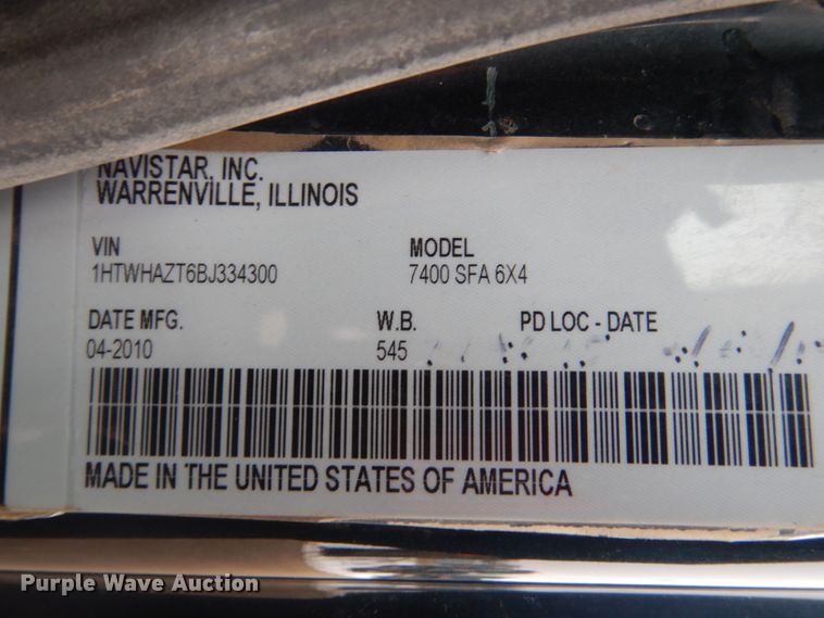 image for item HU9993 2011 International 7400  dump truck