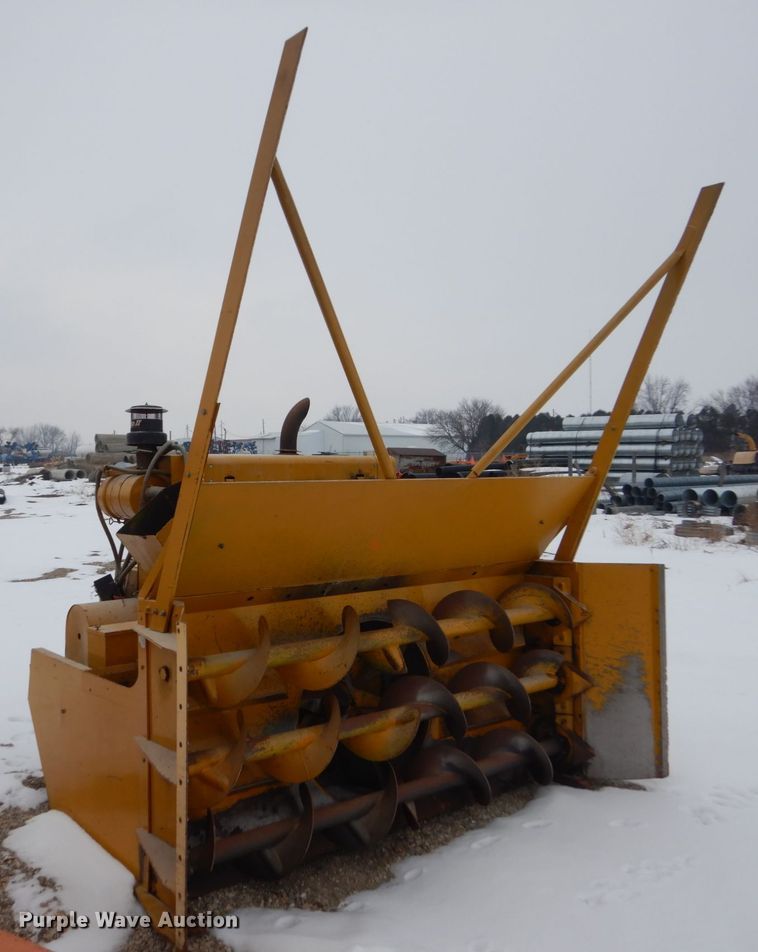 image for item HU9994 Snogo MP3D snow blower