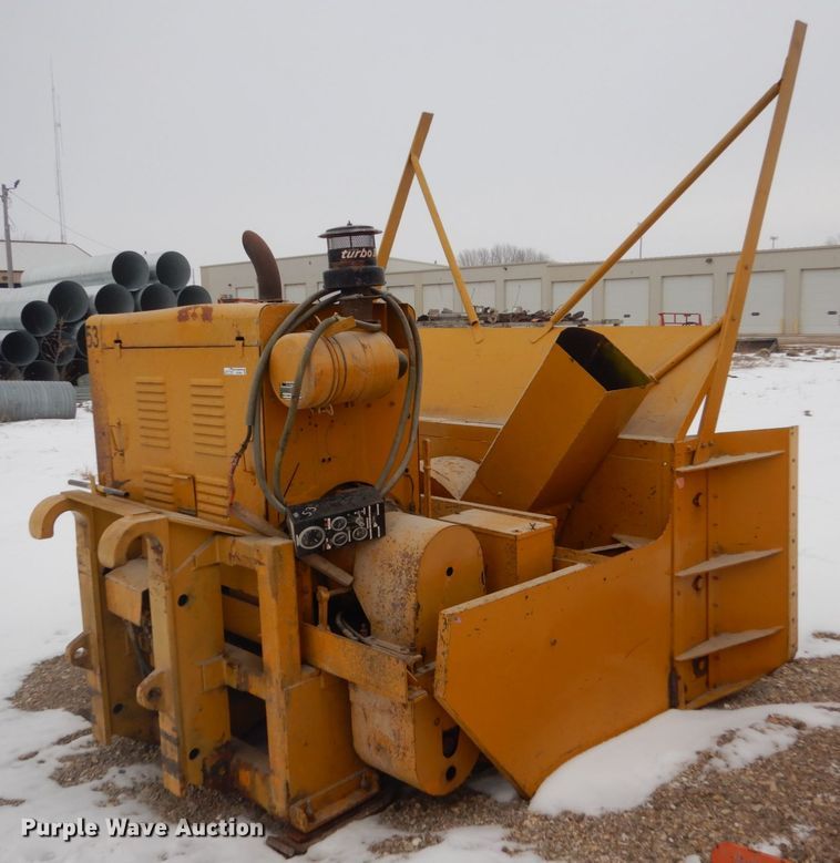 image for item HU9994 Snogo MP3D snow blower