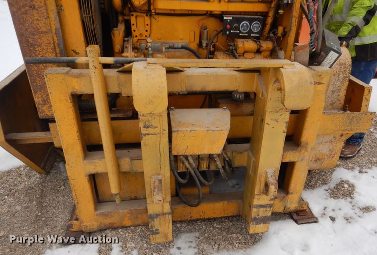 image for item HU9994 Snogo MP3D snow blower