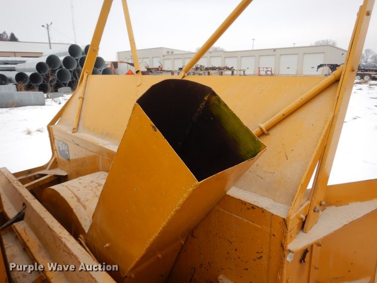 image for item HU9994 Snogo MP3D snow blower