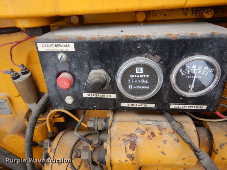 image for item HU9994 Snogo MP3D snow blower