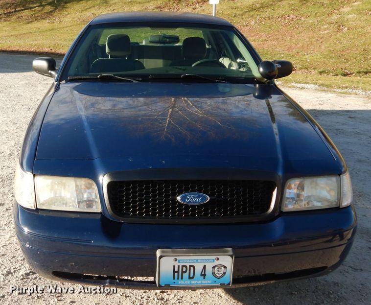 image for item HV9572 2008 Ford Crown Victoria Police Interceptor
