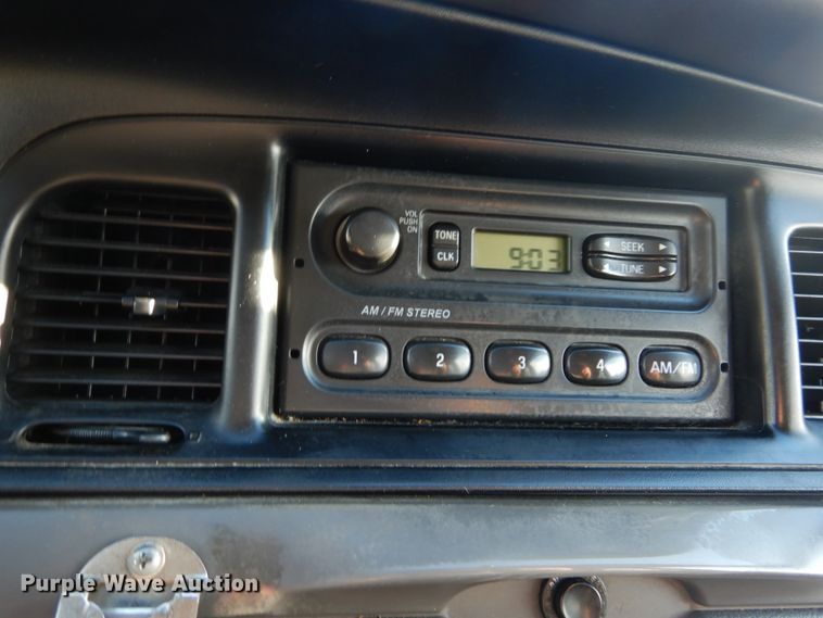 image for item HV9572 2008 Ford Crown Victoria Police Interceptor