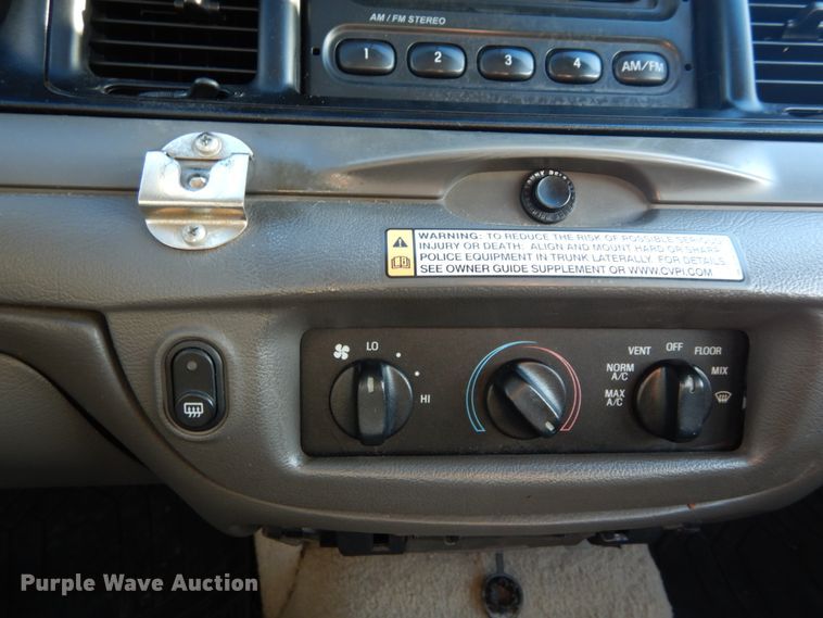 image for item HV9572 2008 Ford Crown Victoria Police Interceptor