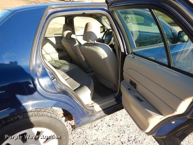 image for item HV9572 2008 Ford Crown Victoria Police Interceptor