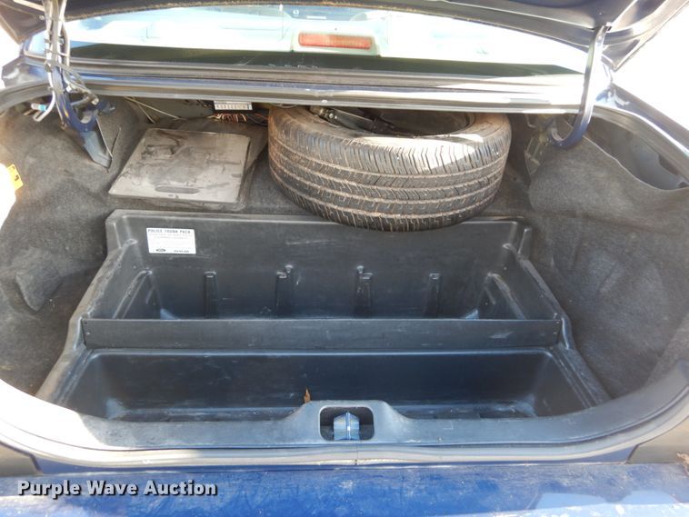 image for item HV9572 2008 Ford Crown Victoria Police Interceptor