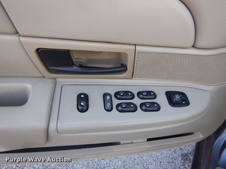 image for item HV9582 2006 Ford Crown Victoria Police Interceptor