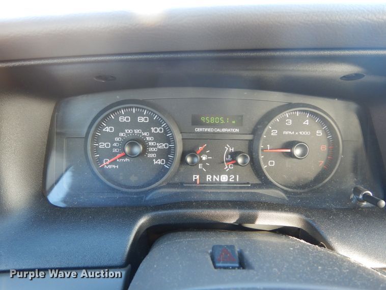 image for item HV9582 2006 Ford Crown Victoria Police Interceptor