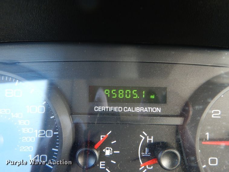 image for item HV9582 2006 Ford Crown Victoria Police Interceptor