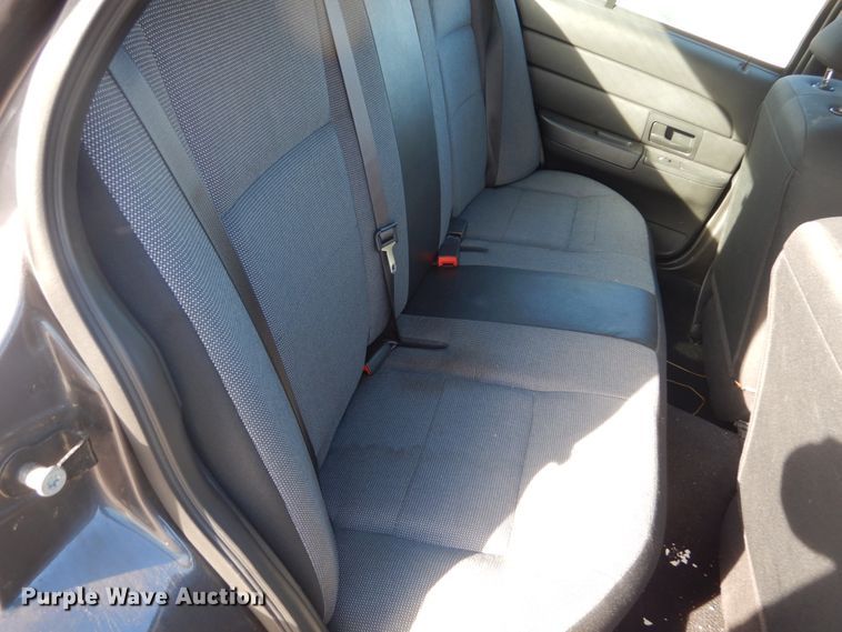 image for item HV9583 2008 Ford Crown Victoria Police Interceptor