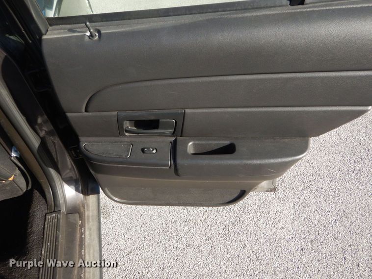 image for item HV9583 2008 Ford Crown Victoria Police Interceptor