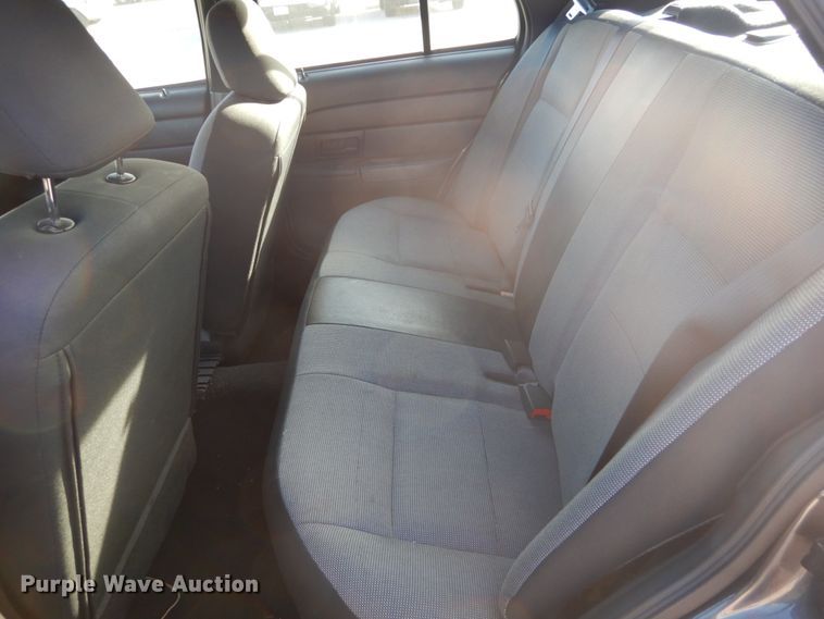 image for item HV9583 2008 Ford Crown Victoria Police Interceptor