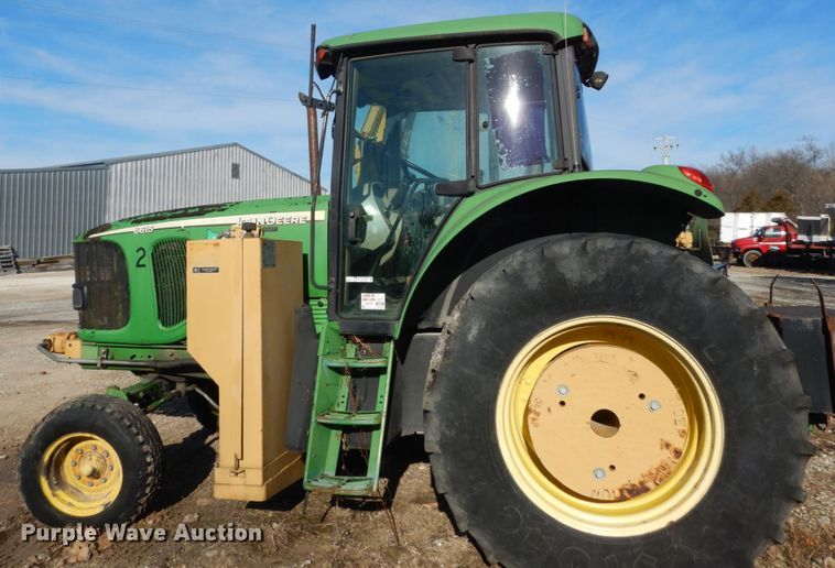 image for item HV9585 2004 John Deere 6615  tractor