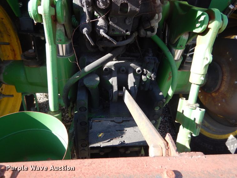 image for item HV9585 2004 John Deere 6615  tractor