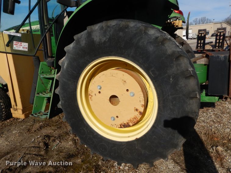 image for item HV9585 2004 John Deere 6615  tractor