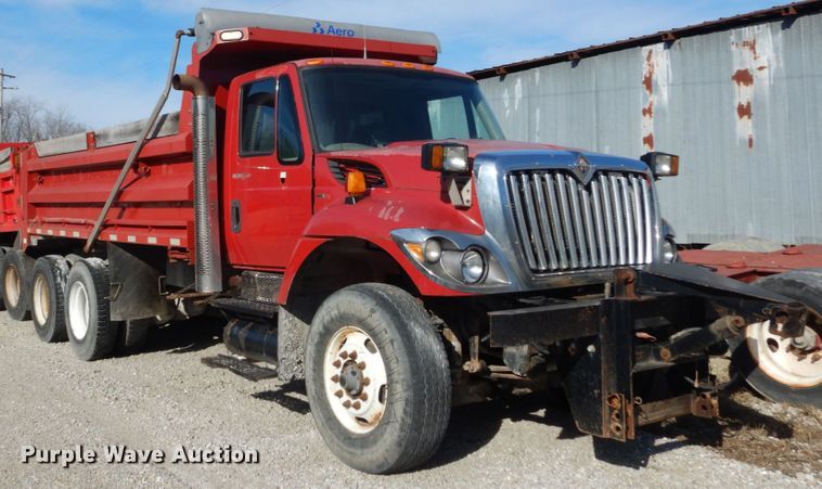 image for item HV9586 2008 International 7400  dump truck