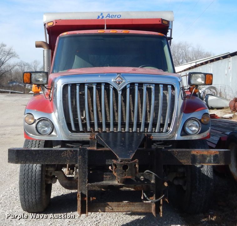 image for item HV9586 2008 International 7400  dump truck