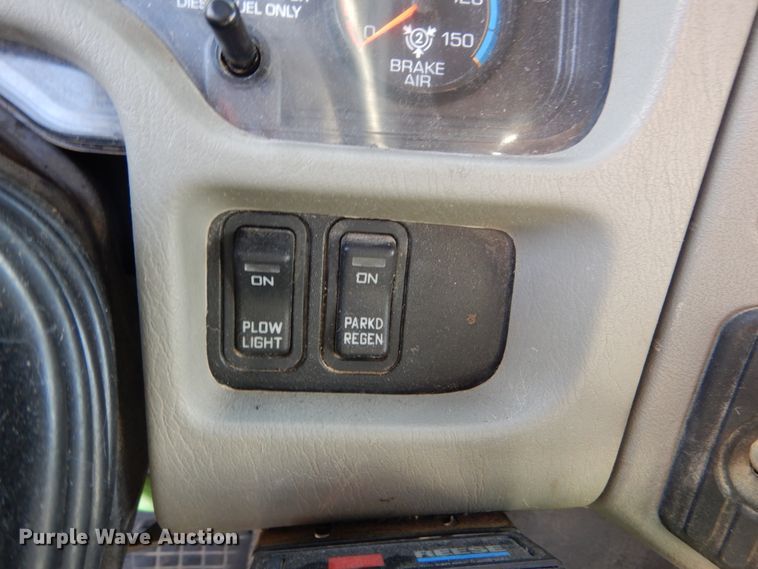 image for item HV9586 2008 International 7400  dump truck