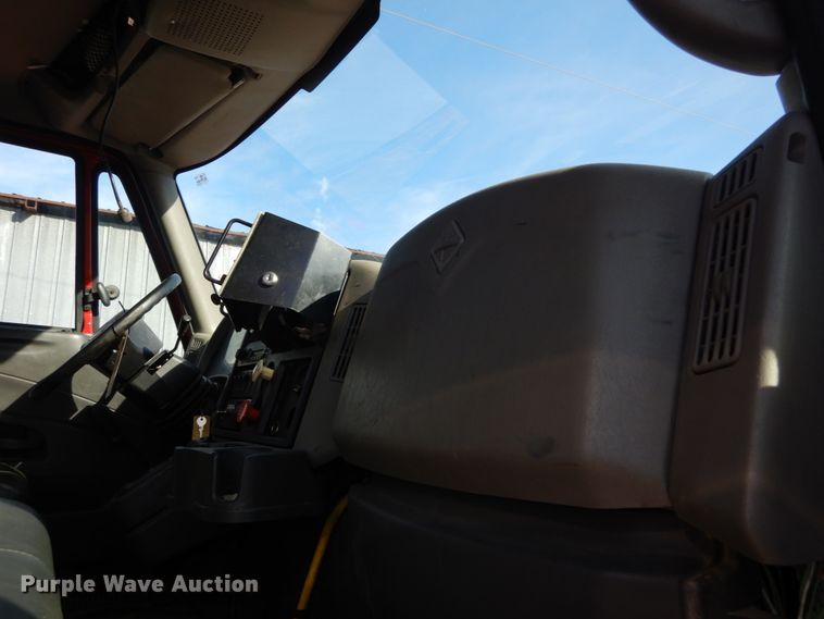 image for item HV9586 2008 International 7400  dump truck