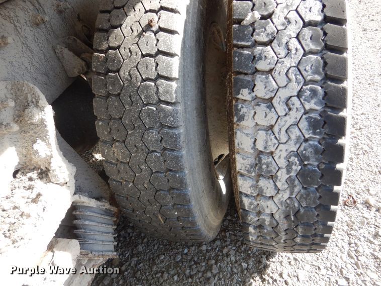 image for item HV9586 2008 International 7400  dump truck