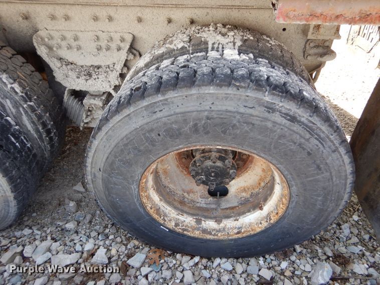 image for item HV9586 2008 International 7400  dump truck