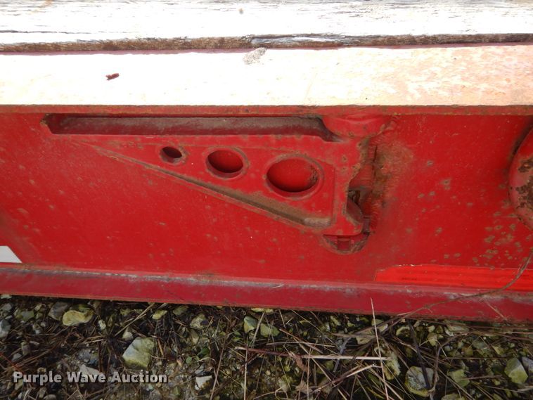 image for item HV9587 2000 Talbert TDW-35SA-HRG-1-T1  lowboy equipment trailer