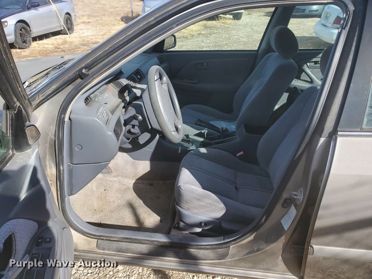 image for item HW9594 2001 Toyota Camry