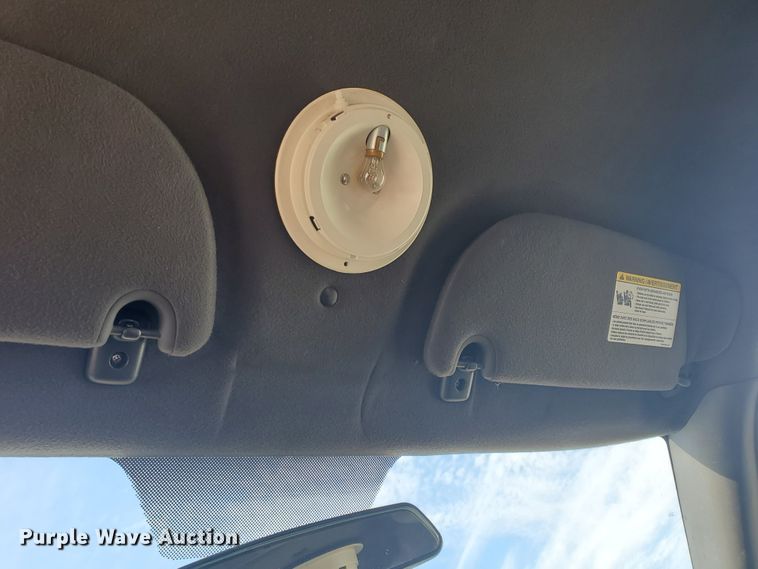 image for item HW9598 2010 Ford Crown Victoria Police Interceptor