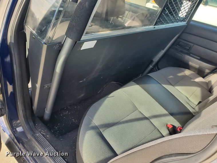 image for item HW9598 2010 Ford Crown Victoria Police Interceptor