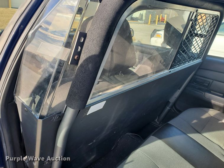 image for item HW9598 2010 Ford Crown Victoria Police Interceptor