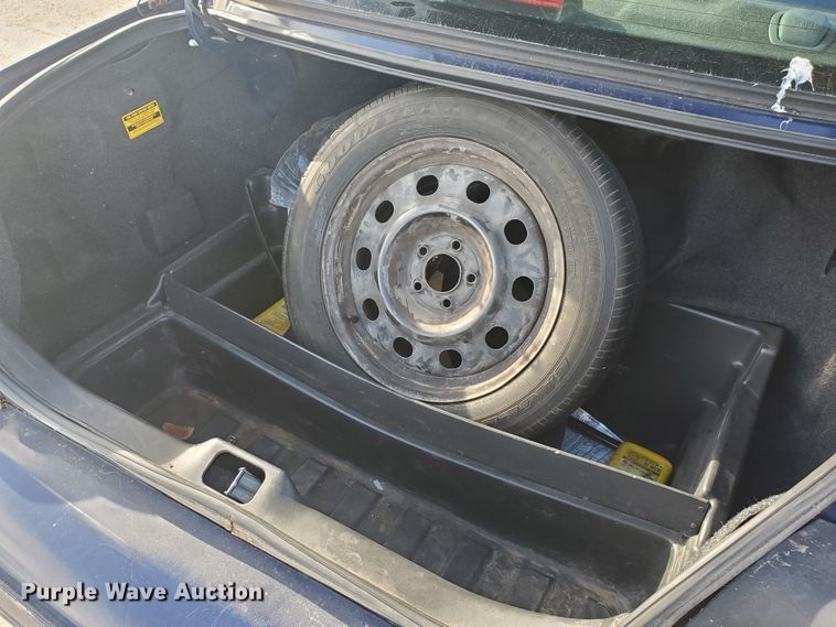 image for item HW9598 2010 Ford Crown Victoria Police Interceptor