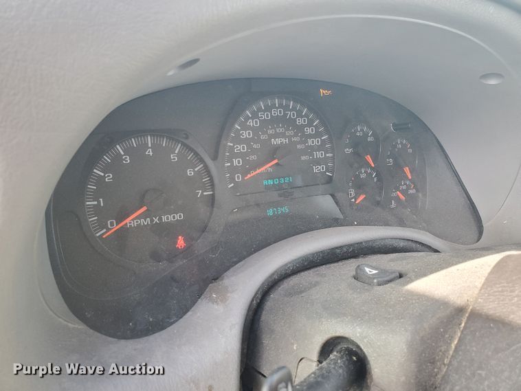 image for item HW9599 2005 Chevrolet TrailBlazer SUV