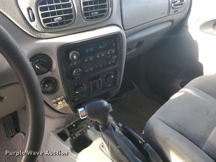 image for item HW9599 2005 Chevrolet TrailBlazer SUV