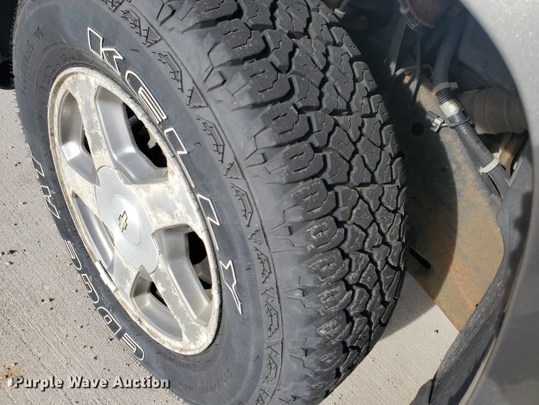 image for item HW9599 2005 Chevrolet TrailBlazer SUV