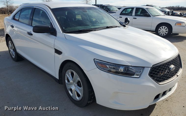 image for item HW9601 2013 Ford Taurus Police Interceptor