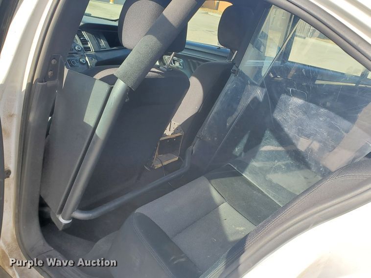 image for item HW9601 2013 Ford Taurus Police Interceptor