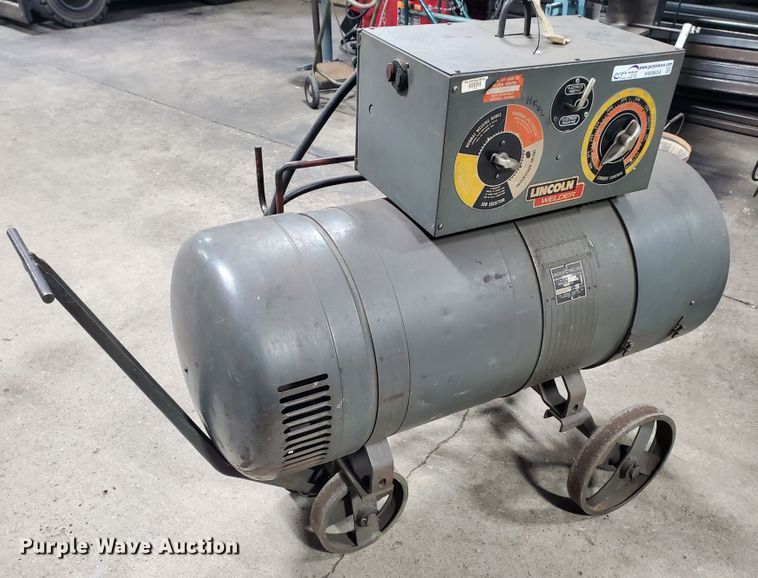 image for item HW9604 Lincoln 300 DC Shield arc welder