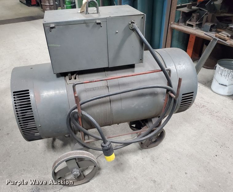 image for item HW9604 Lincoln 300 DC Shield arc welder