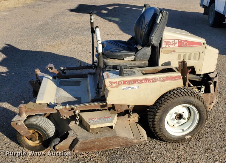 image for item HW9618 Grasshopper 321D  lawn mower