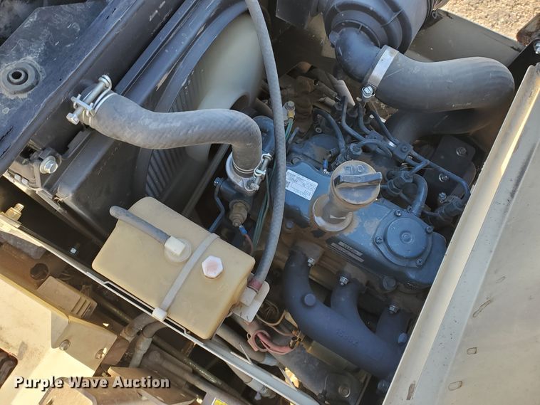 image for item HW9618 Grasshopper 321D  lawn mower