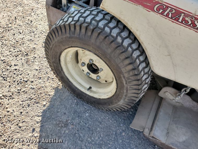 image for item HW9618 Grasshopper 321D  lawn mower