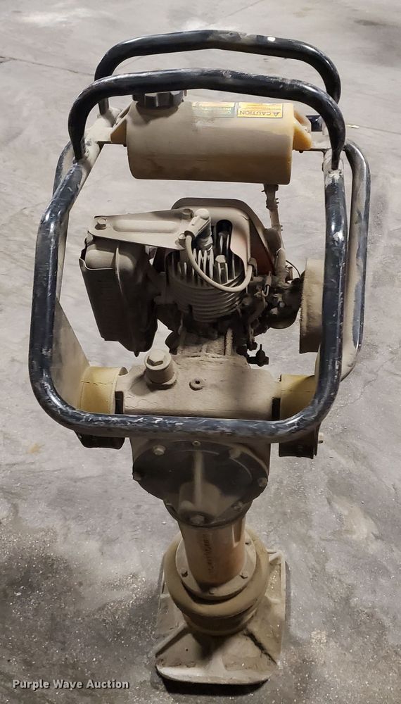 image for item HW9631 MBW plate compactor