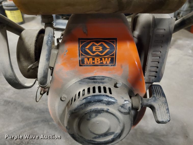 image for item HW9631 MBW plate compactor