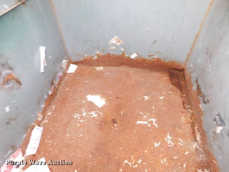 image for item DJ5915 (4) front load dumpsters