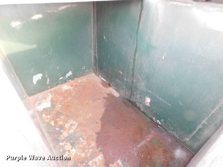 image for item DJ5921 (6) rear load dumpsters